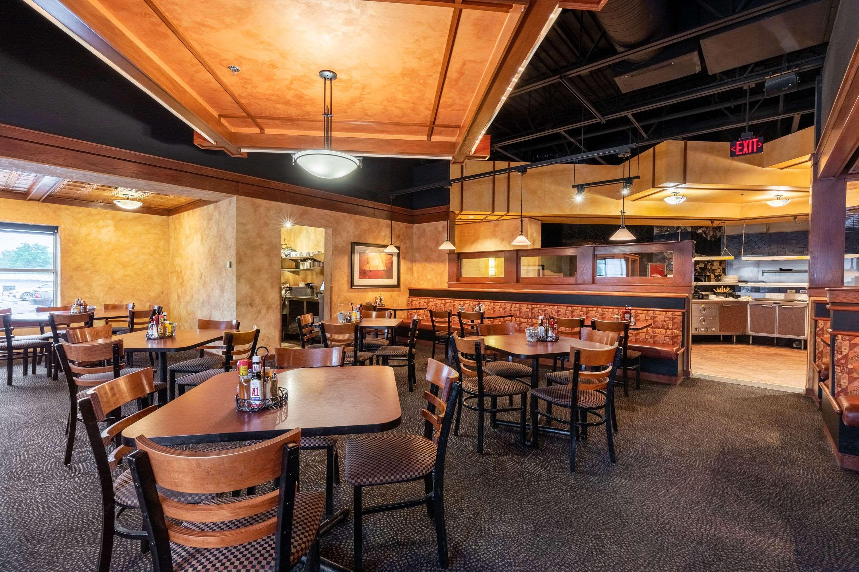 Americinn & Suites By Wyndham Baraboo Event Center Екстериор снимка