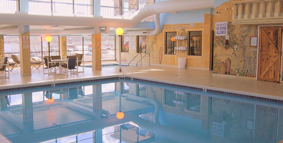 Americinn & Suites By Wyndham Baraboo Event Center Екстериор снимка